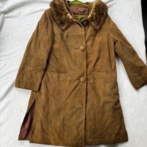 Vintage Suede Coat Womens Size 10‎ Brown Real Fur Collar Lined Button Up 60s 70s